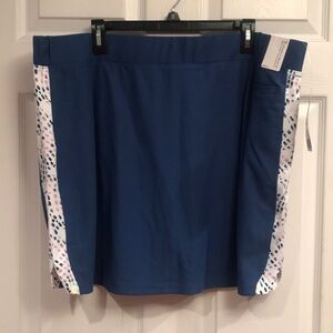 Pebble Beach brand 3X elastic waist skort. NWT